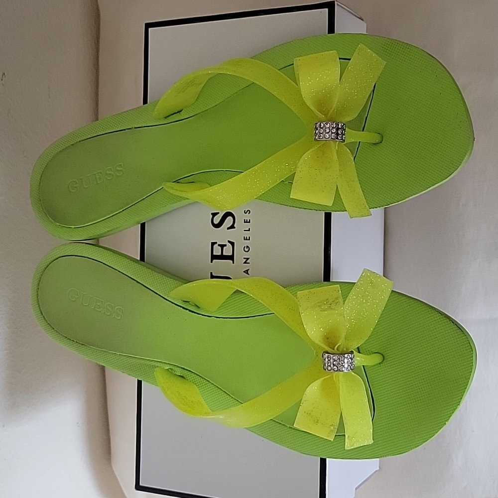Guess thongs
